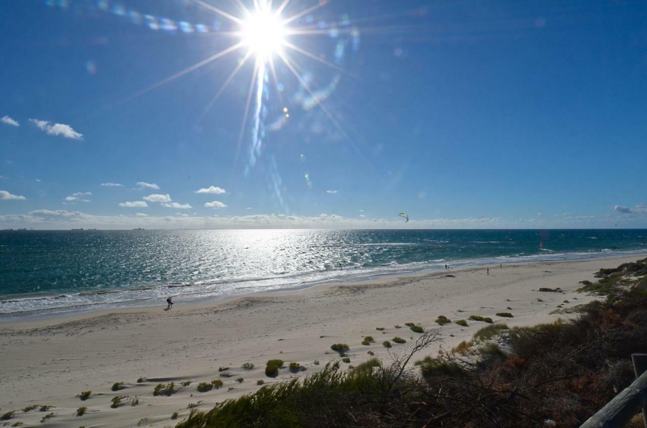 Cottesloe Beachfront Ocean View Apartment Perth Exterior foto